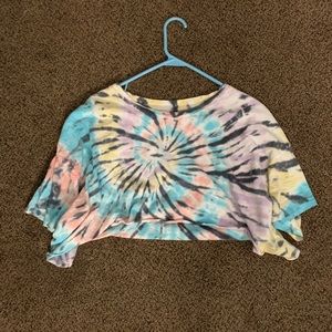 Cropped Aeropostale shirt (UP FOR TRADES)